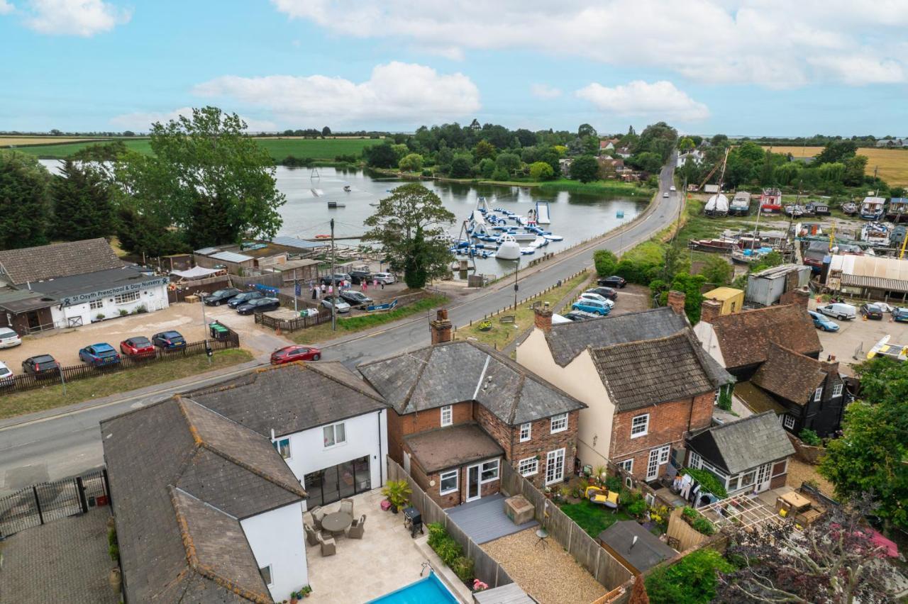 Mill Dam Lake House Saint Osyth エクステリア 写真